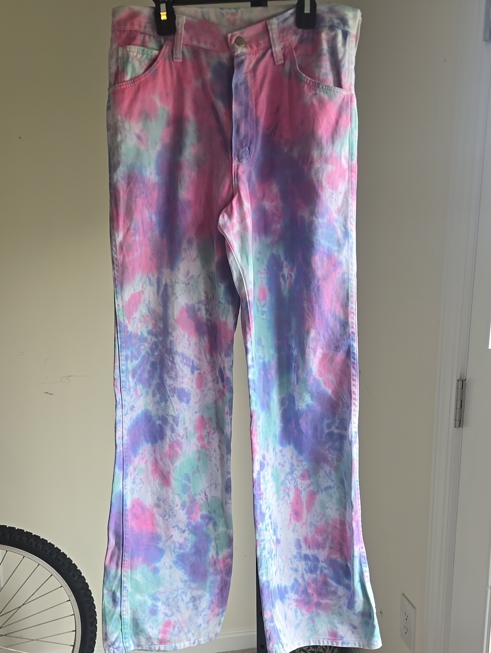 Wrangler Womenz Hand Dyed Tie-Dye Pastel Flare Pants - Pink, Purple, Blue Size:S